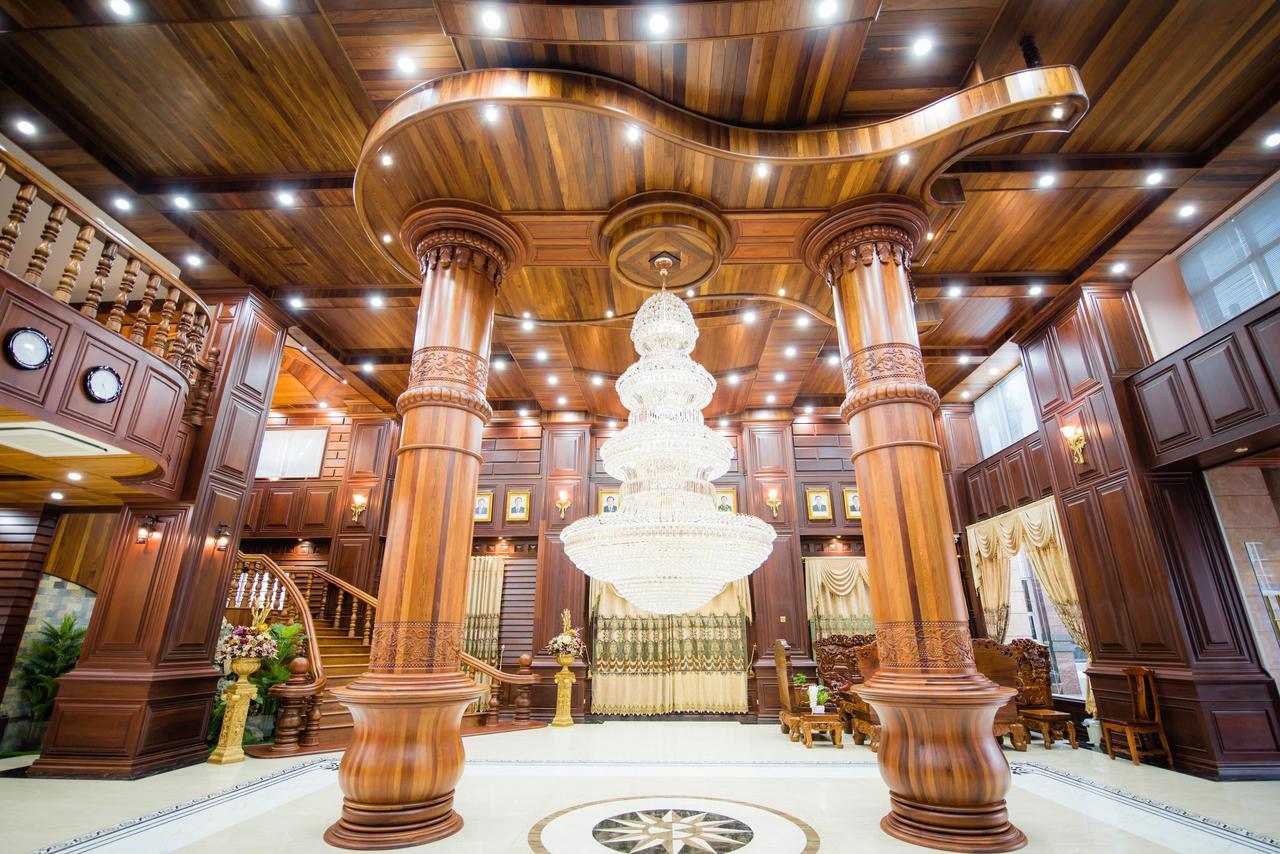 Soubandith Hotel Паксе Екстер'єр фото