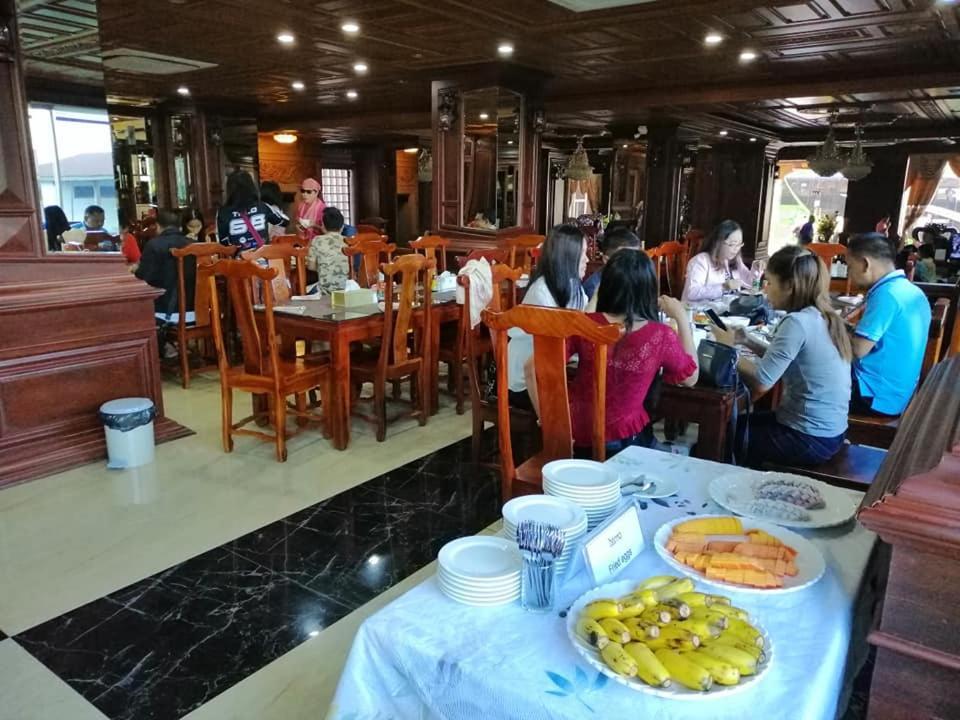 Soubandith Hotel Паксе Екстер'єр фото