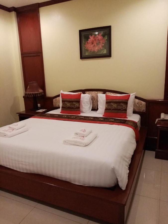 Soubandith Hotel Паксе Екстер'єр фото