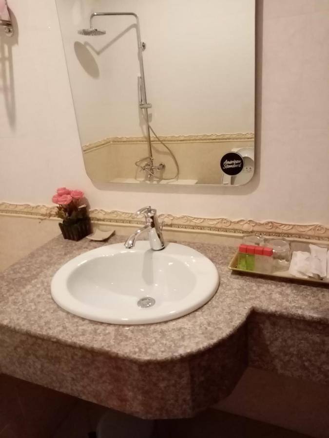 Soubandith Hotel Паксе Екстер'єр фото