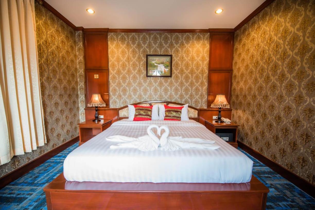 Soubandith Hotel Паксе Екстер'єр фото